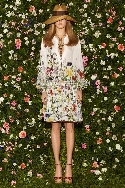 Look 30